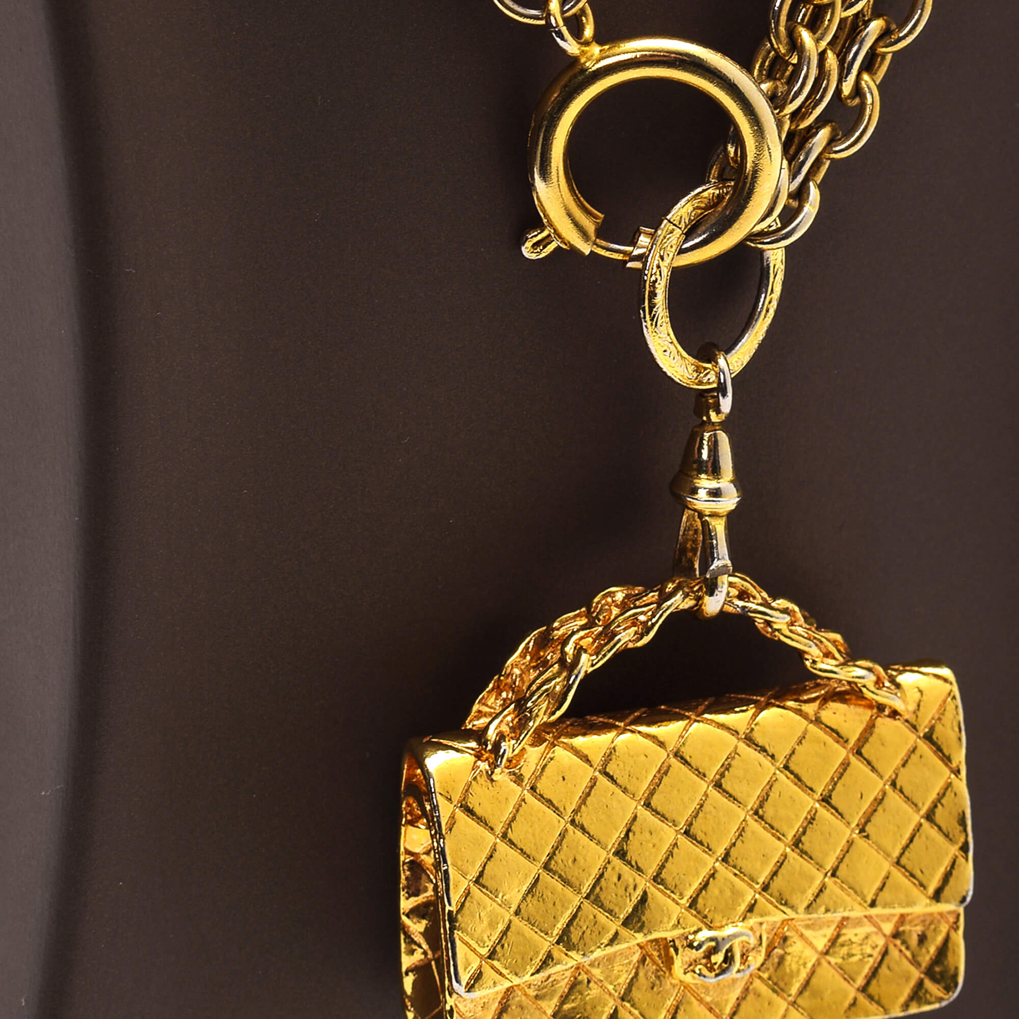 Chanel 2024 gold chain